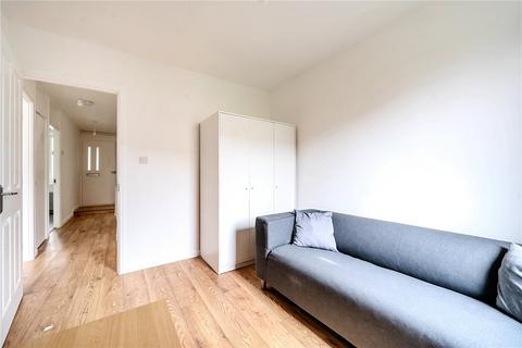 2 bedroom apartment to rent, Mace Street, London, E2