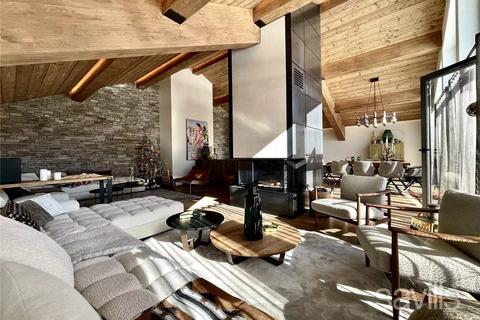 4 bedroom flat, Courchevel, 73120, France