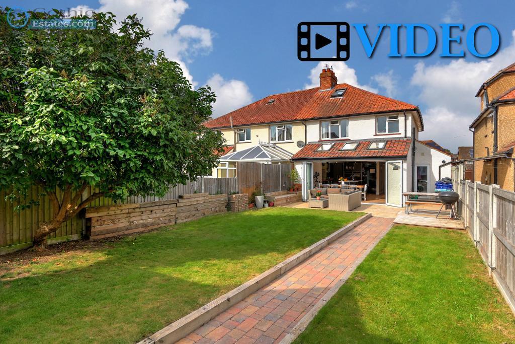Stotfold Road, Arlesey, SG15 6XR 3 bed semidetached house for sale £