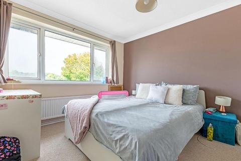 48 Glendower Crescent, Orpington, BR6 0UR