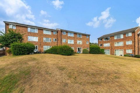 48 Glendower Crescent, Orpington, BR6 0UR