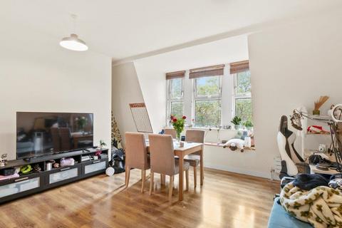 2 bedroom flat to rent, Grays Inn Road, Chancery Lane