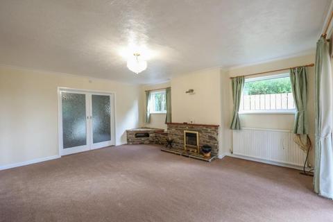 127 Phernyssick Road, St Austell, PL25 3UA