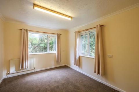 127 Phernyssick Road, St Austell, PL25 3UA