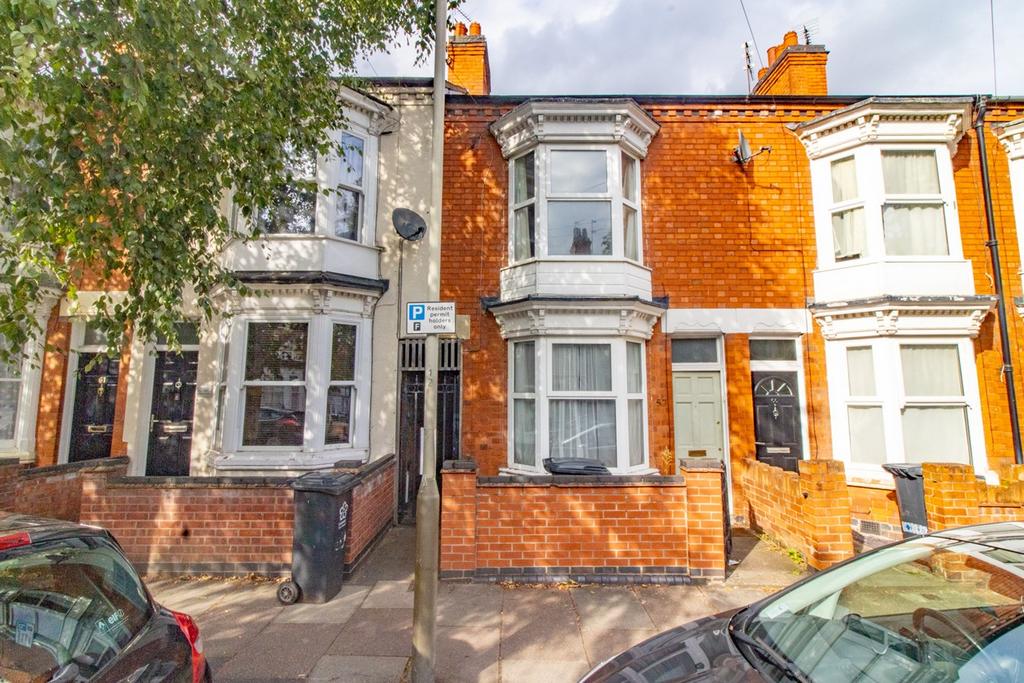 Cambridge Street, Leicester, LE3 2 bed terraced house for sale £160,000