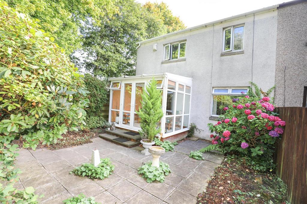 Cluny Place, Glenrothes 3 bed end of terrace house £98,000