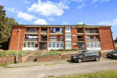 47 Beacon Drive, Bean, Dartford, DA2 8BE