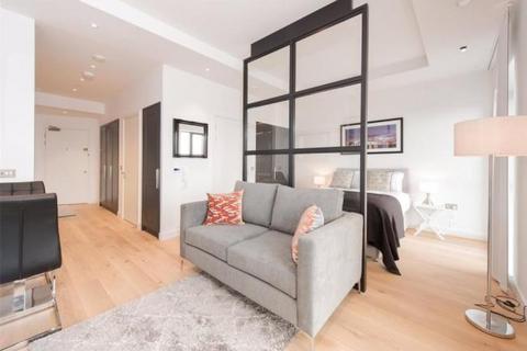 Studio to rent, 46 Botanic Square, London