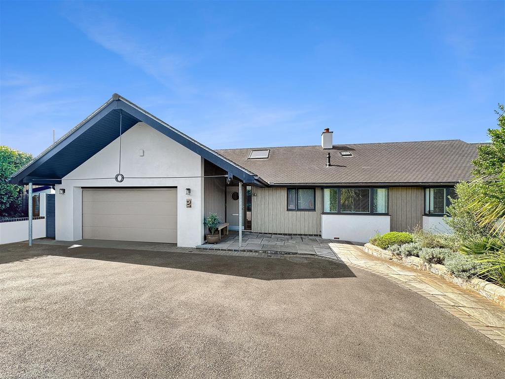 Manor Bend, Galmpton, Brixham 3 bed detached bungalow for sale £1,100,000