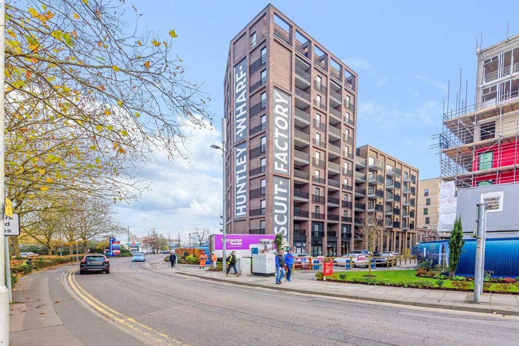 Palmer Street, Reading 1 bed flat £1,450 pcm (£335 pw)
