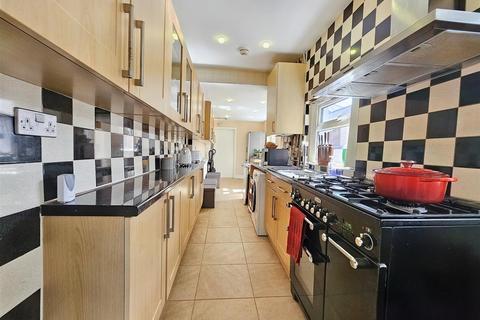 52 Bridge Road, Leicester, LE5 3LA
