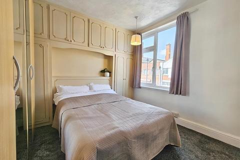 52 Bridge Road, Leicester, LE5 3LA