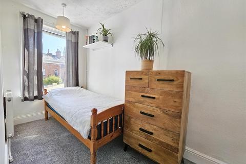 52 Bridge Road, Leicester, LE5 3LA