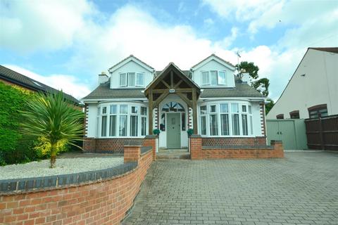 5 bedroom detached house for sale - Park Hill Drive, Aylestone, Leicester