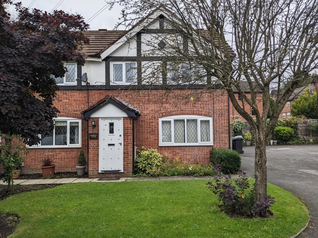 Ridingfold Lane, Worsley, Manchester... 2 bed semidetached house £