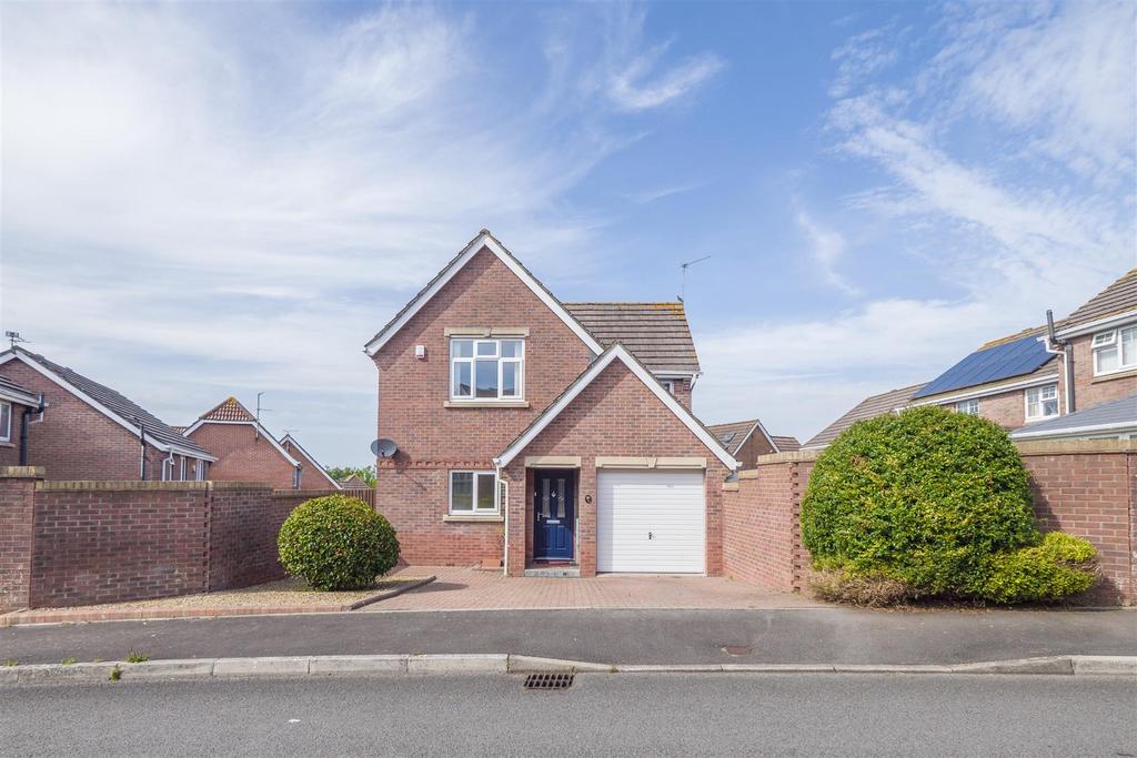 Clos Cwm Barri, Barry 3 bed detached house for sale £375,000