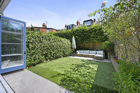 77 Addison Gardens, London, W14 0DT