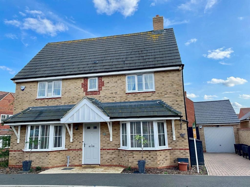 Hornbeam Row, Brixworth, Northamptonshire NN6 4 bed detached house for sale £450,000