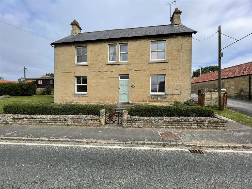 Hollies Farmhouse, Wilton, Pickering 6 bed detached house £1,750 pcm