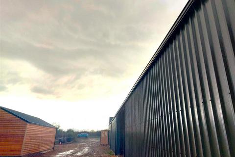 Industrial unit to rent, Scalford Road, Melton Mowbray LE14