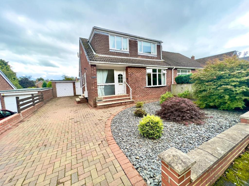 Deans Walk, Gilesgate, Durham 3 bed semidetached bungalow for sale £