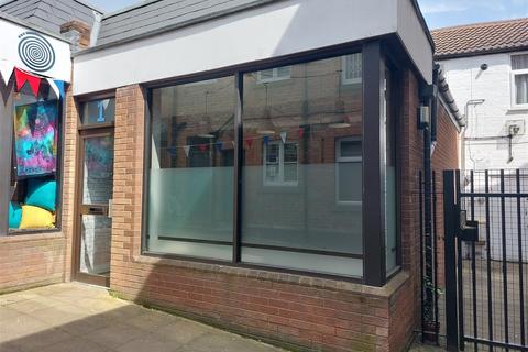 Retail property (high street) to rent, Bowley Court, Melton Mowbray LE13