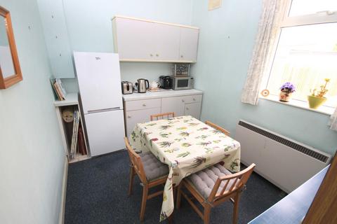 3 Manor Terrace, Bradford, BD2 3DA