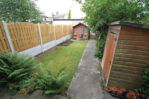 3 Manor Terrace, Bradford, BD2 3DA