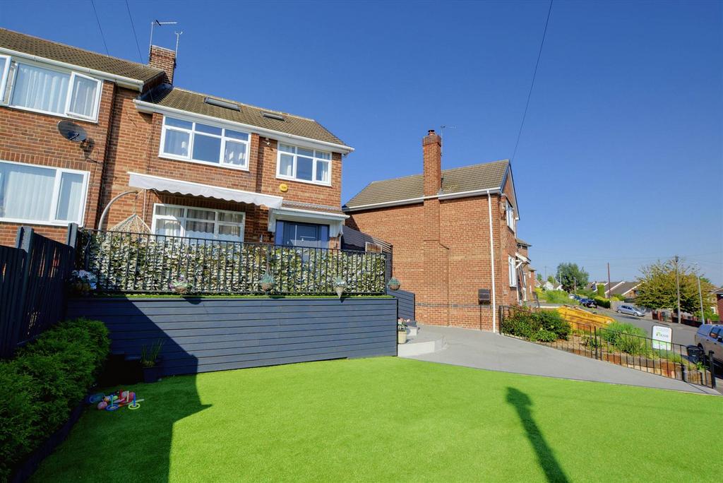 Redland Drive, Beeston, Nottingham 4 bed semidetached house for sale