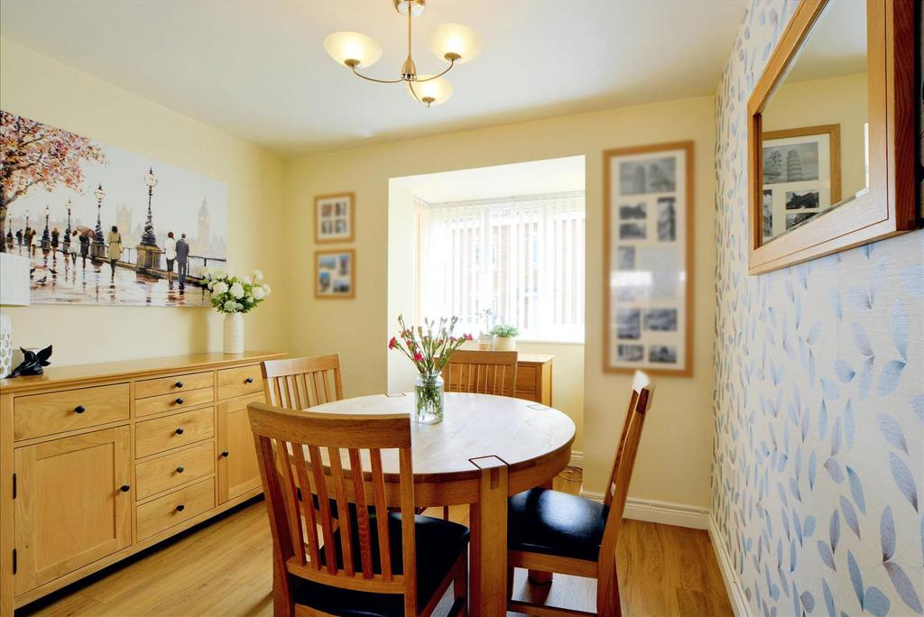 Dining Room 1.jpeg