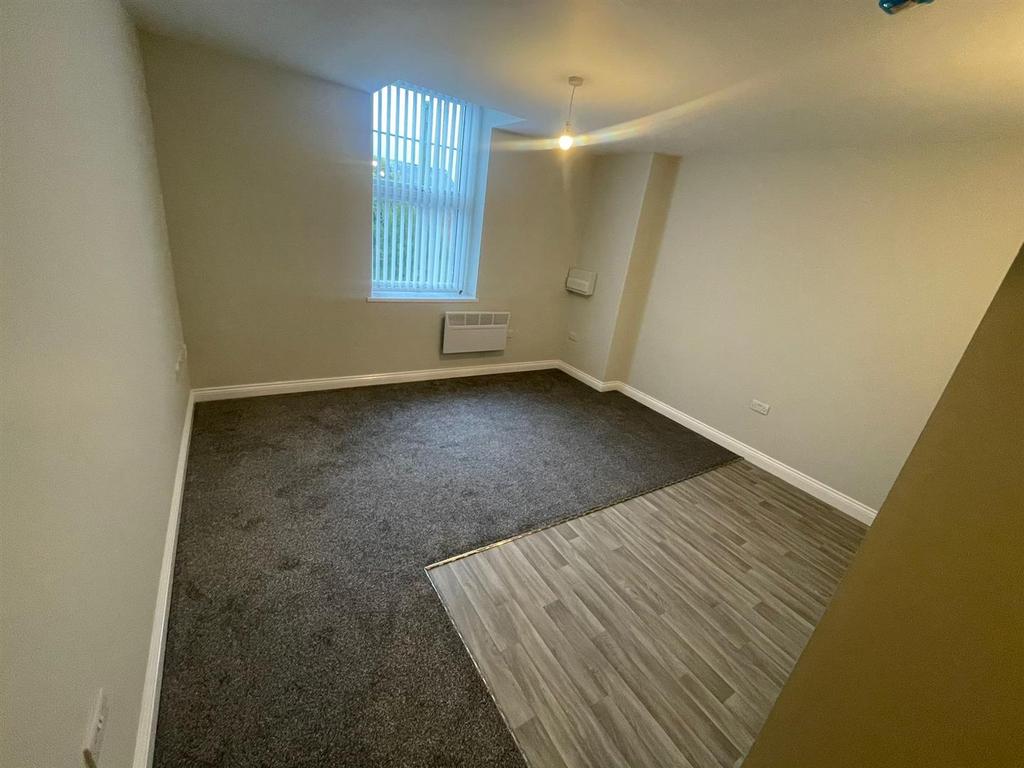 1st Floor - Middle flat (2).jpeg
