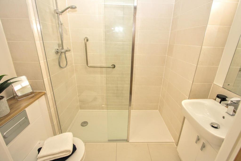 Shower room/w.c.