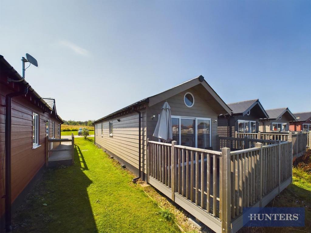 Discovery Way, Filey 2 bed lodge for sale £215,000