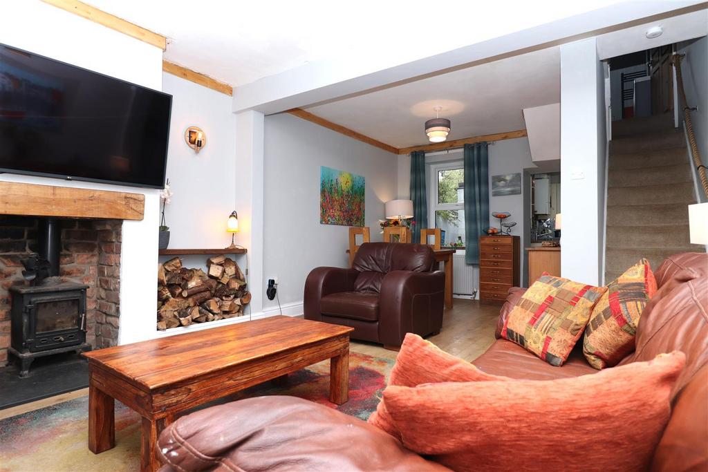 Garden Terrace, Ulverston 2 bed terraced house for sale £250,000
