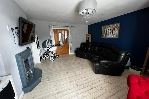 4 bedroom end of terrace house for sale - Front Street, Sherburn Hill, Durham
