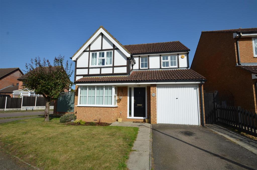 Grieg Close, Shefford 4 bed detached house £1,900 pcm (£438 pw)