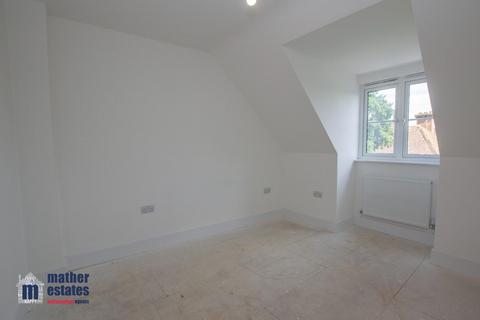 1 bedroom property for sale, London Road, Knebworth