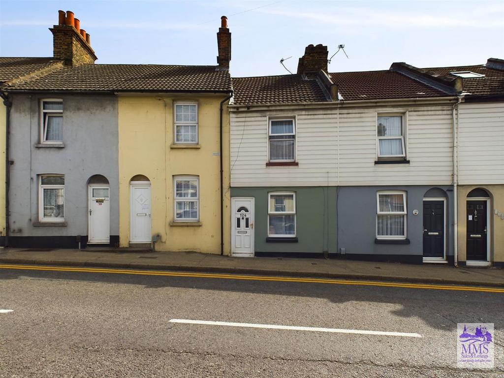 Frindsbury Road, Frindsbury 3 bed terraced house for sale £230,000
