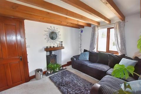4 bedroom cottage for sale, Carnarthen Moor, Carn Brea, Redruth