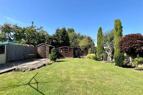 107 Broad Road, Eastbourne, BN20 9RD