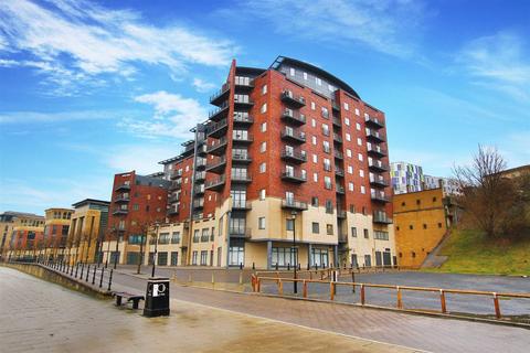 1 bedroom flat for sale, St Annes Quay, Quayside