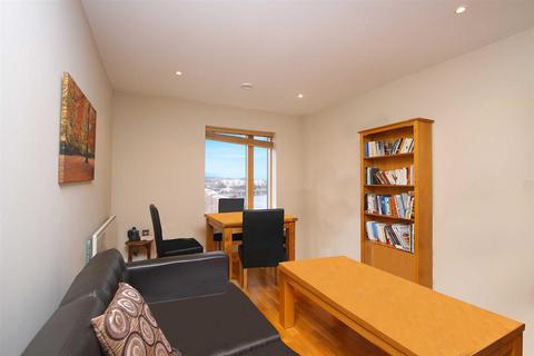 1 bedroom flat for sale, St Annes Quay, Quayside