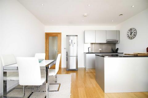 2 bedroom flat for sale, Clavering Place, Newcastle Upon Tyne