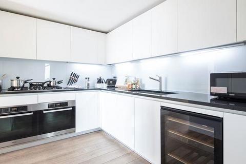 4 bedroom apartment to rent, Merchant Square East, London