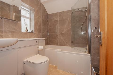 151 Thorndon Gardens, Epsom, KT19 0QE