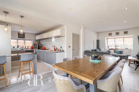 71 Carr Lane, Chorley, PR7 3JF