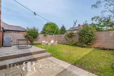 71 Carr Lane, Chorley, PR7 3JF