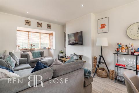 71 Carr Lane, Chorley, PR7 3JF