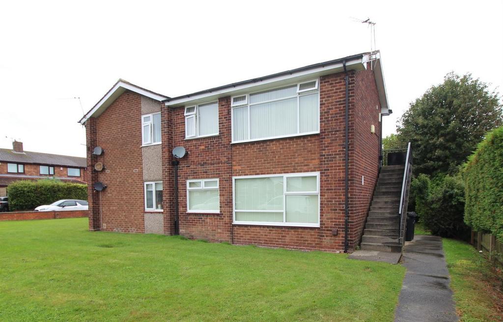 Lesbury Avenue, Wansbeck Estate, Stakeford 1 bed flat for sale £32,000