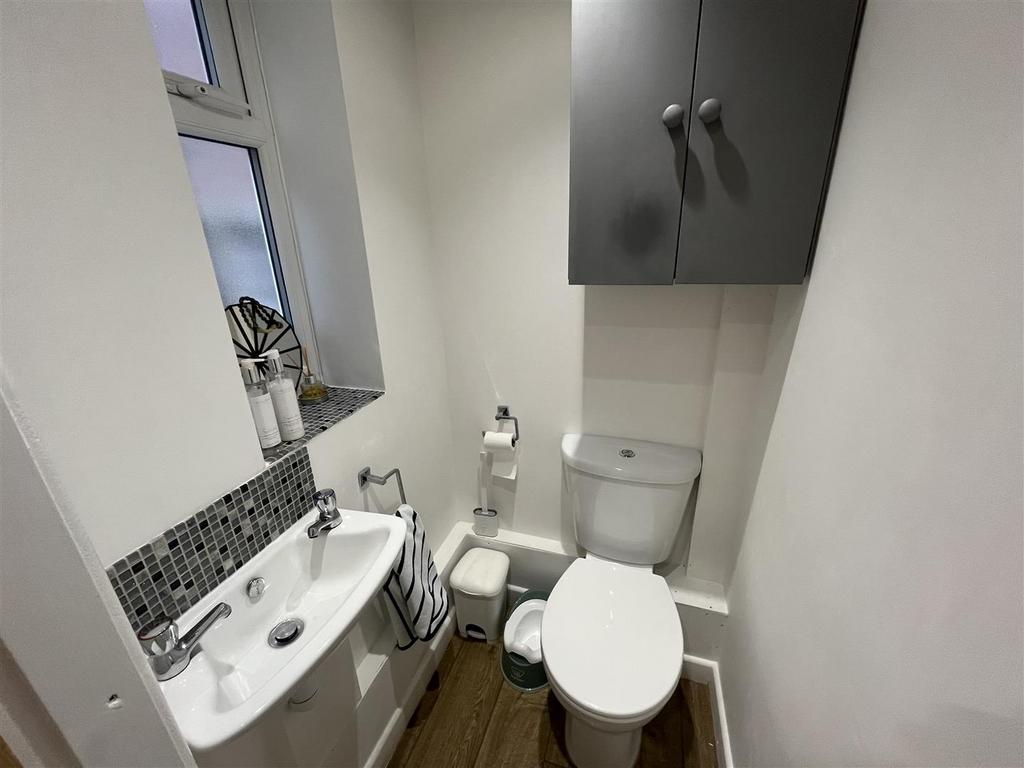 Ground Floor WC